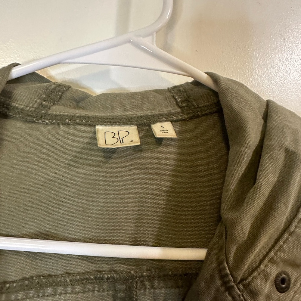 Cargo Jacket - Picture 2 of 2